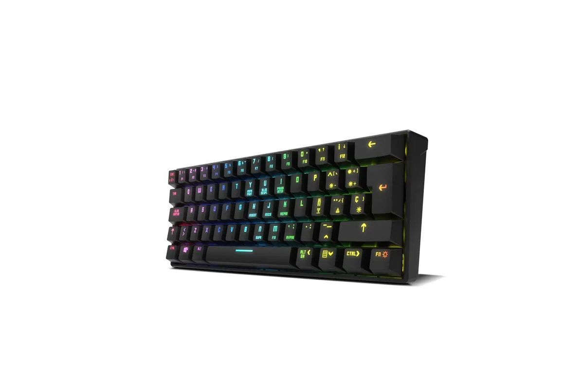 KROM KLUSTER Teclado Gaming RGB – Come nuovo